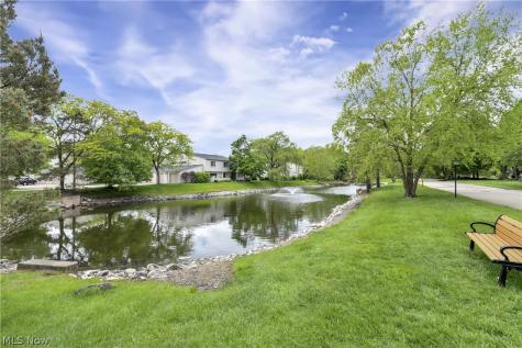 2880 N Bay Drive Westlake OH 44145