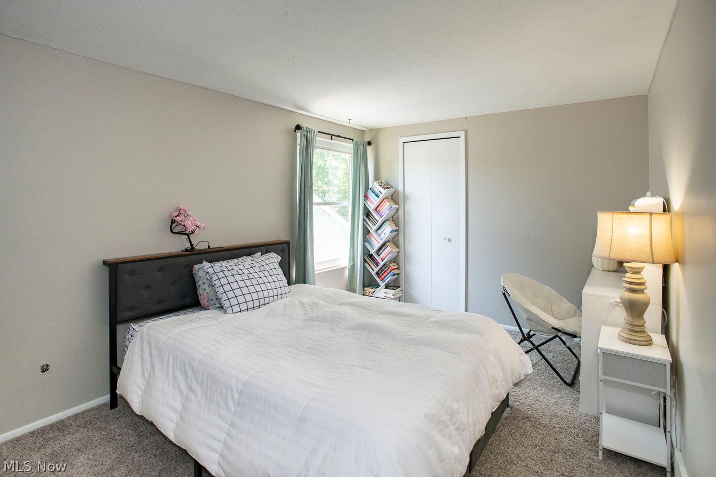 8830 Holly Lane Olmsted Falls OH 44138