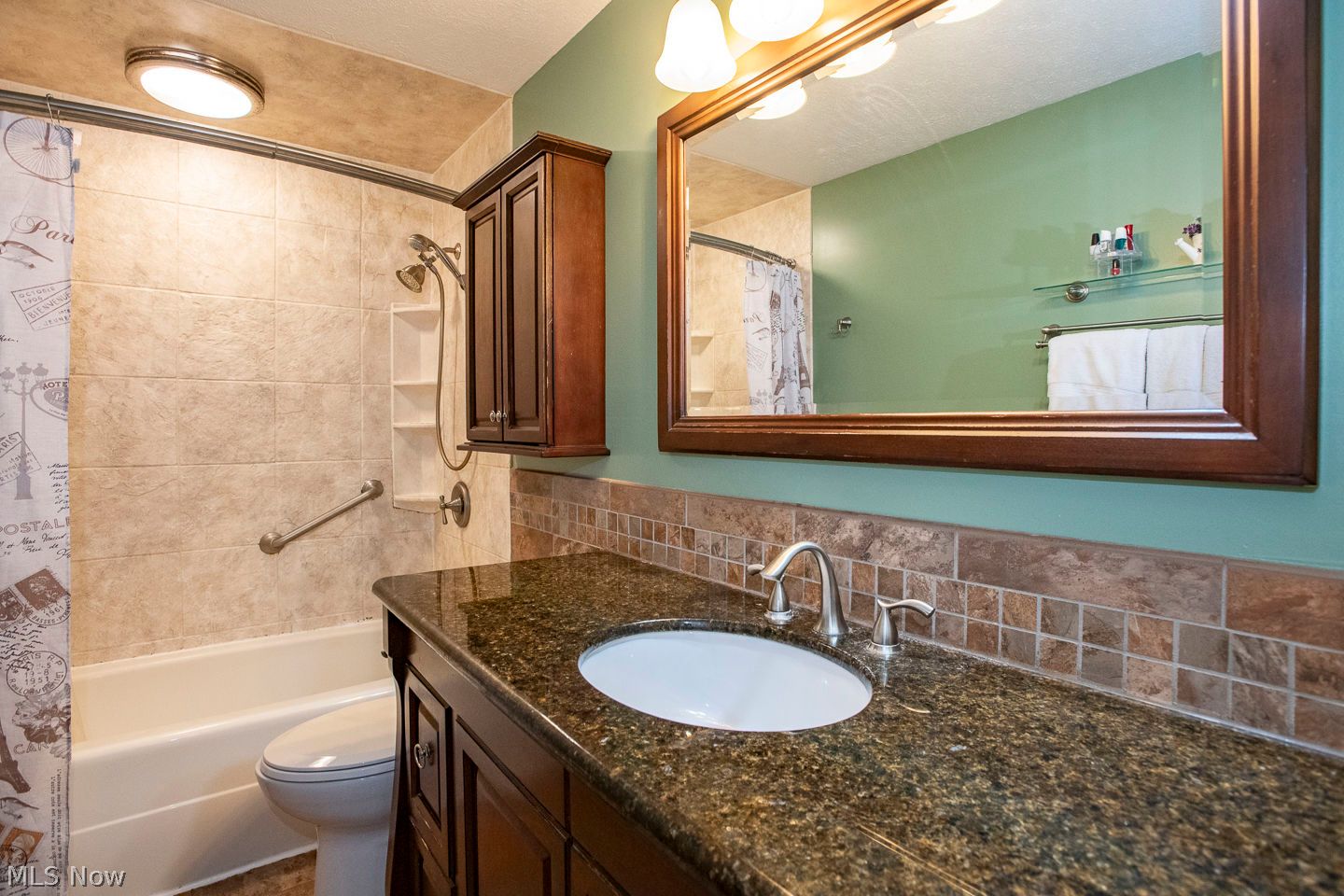 8830 Holly Lane Olmsted Falls OH 44138