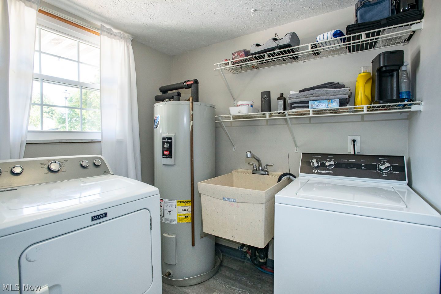 8830 Holly Lane Olmsted Falls OH 44138