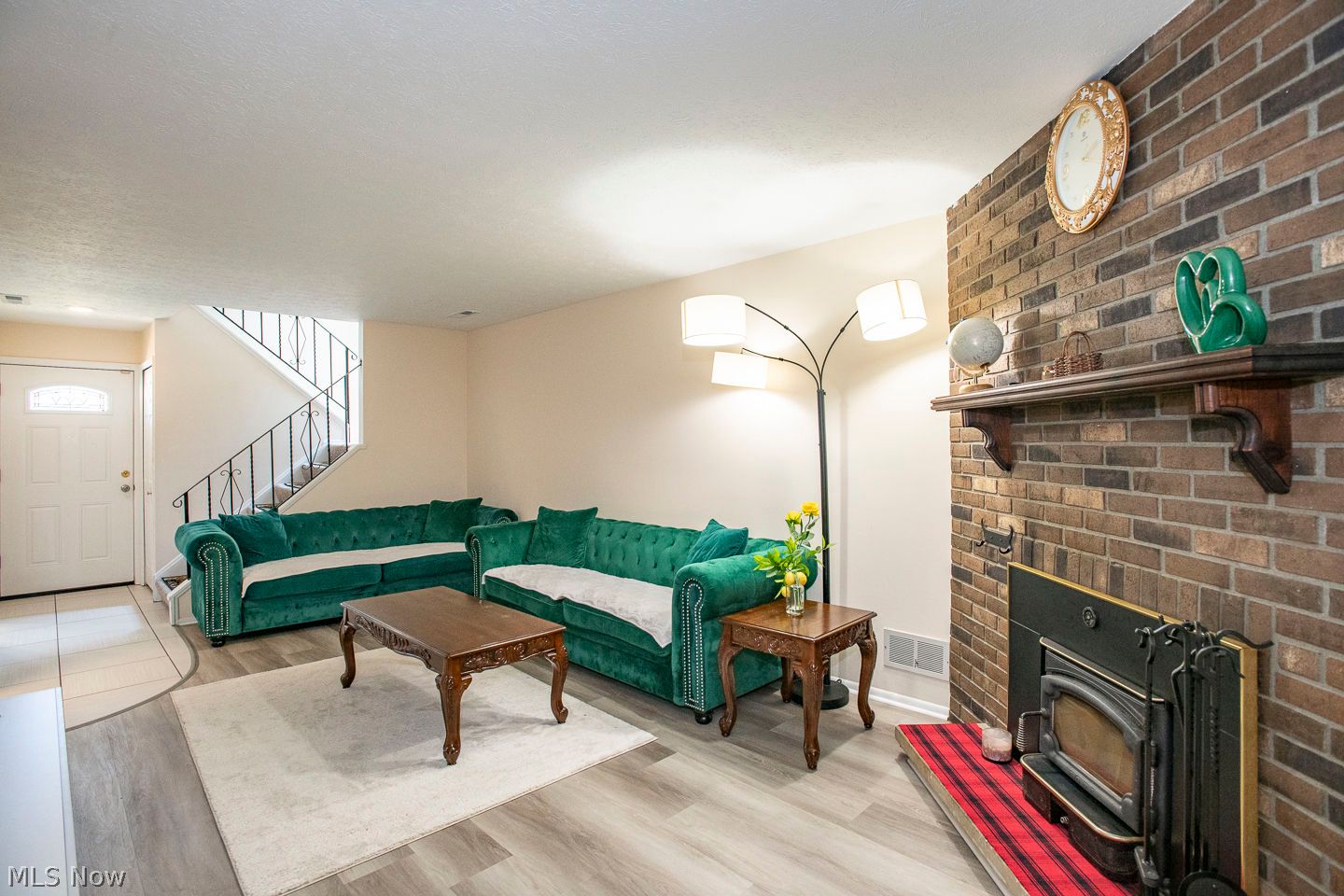 8830 Holly Lane Olmsted Falls OH 44138