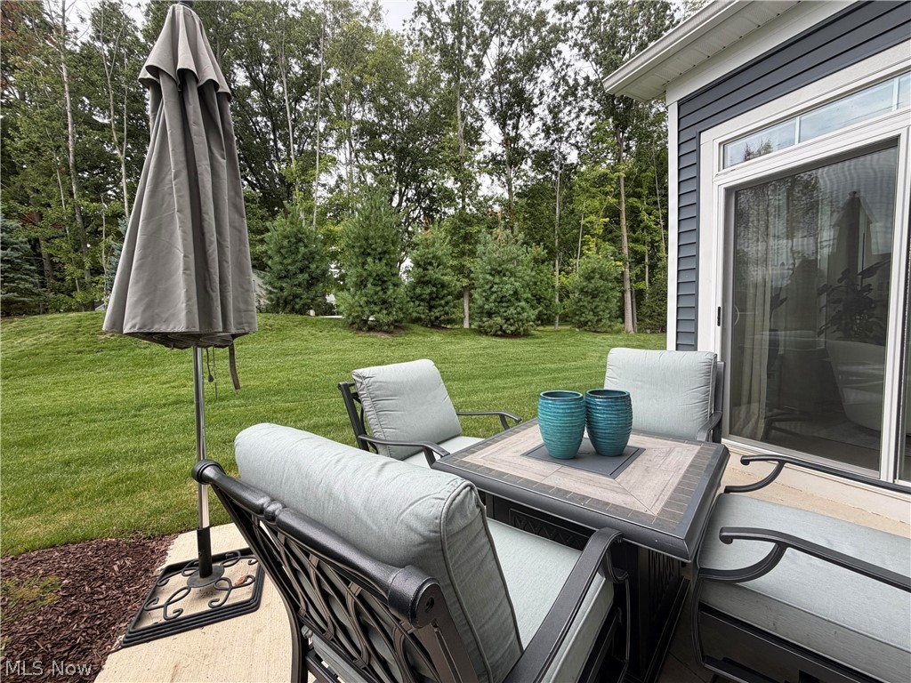 516 Port Side Drive Avon Lake OH 44012