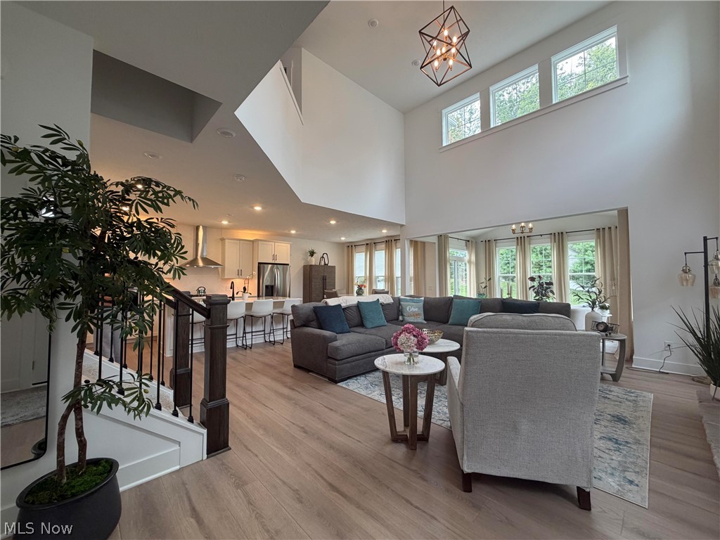 516 Port Side Drive Avon Lake OH 44012