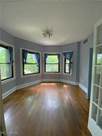 2469 Overlook Road Cleveland Heights OH 44106