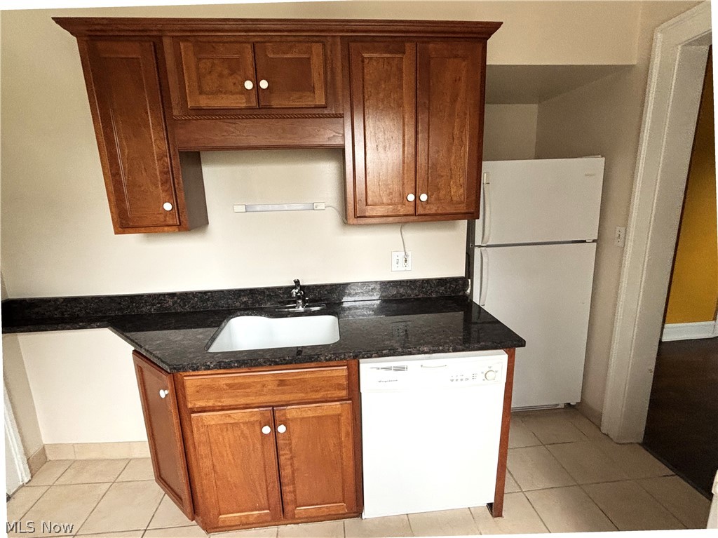 2469 Overlook Road Cleveland Heights OH 44106