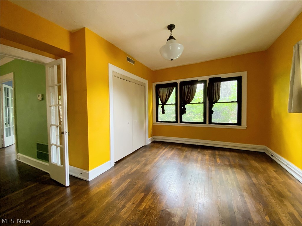 2469 Overlook Road Cleveland Heights OH 44106