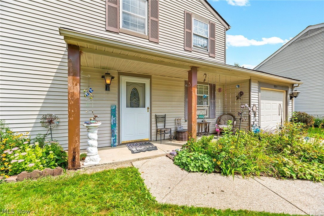 8851 Holly Lane Olmsted Falls OH 44138