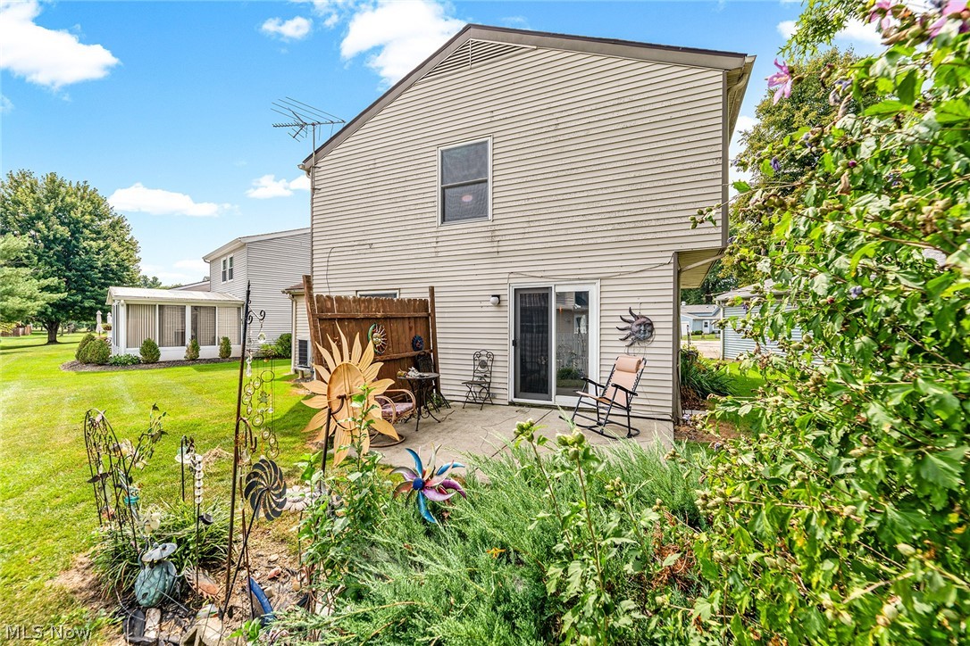 8851 Holly Lane Olmsted Falls OH 44138