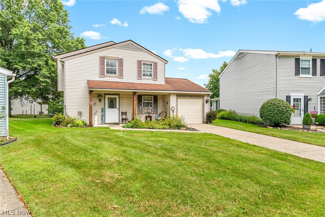 8851 Holly Lane Olmsted Falls OH 44138