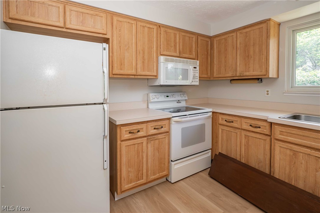 6478 State Road Parma OH 44134