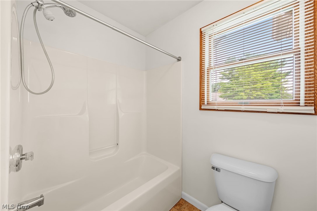 114 Barkwood Drive Wadsworth OH 44281