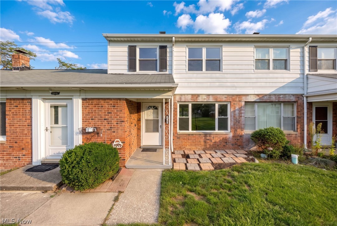 10366 Manorford Drive Parma Heights OH 44130