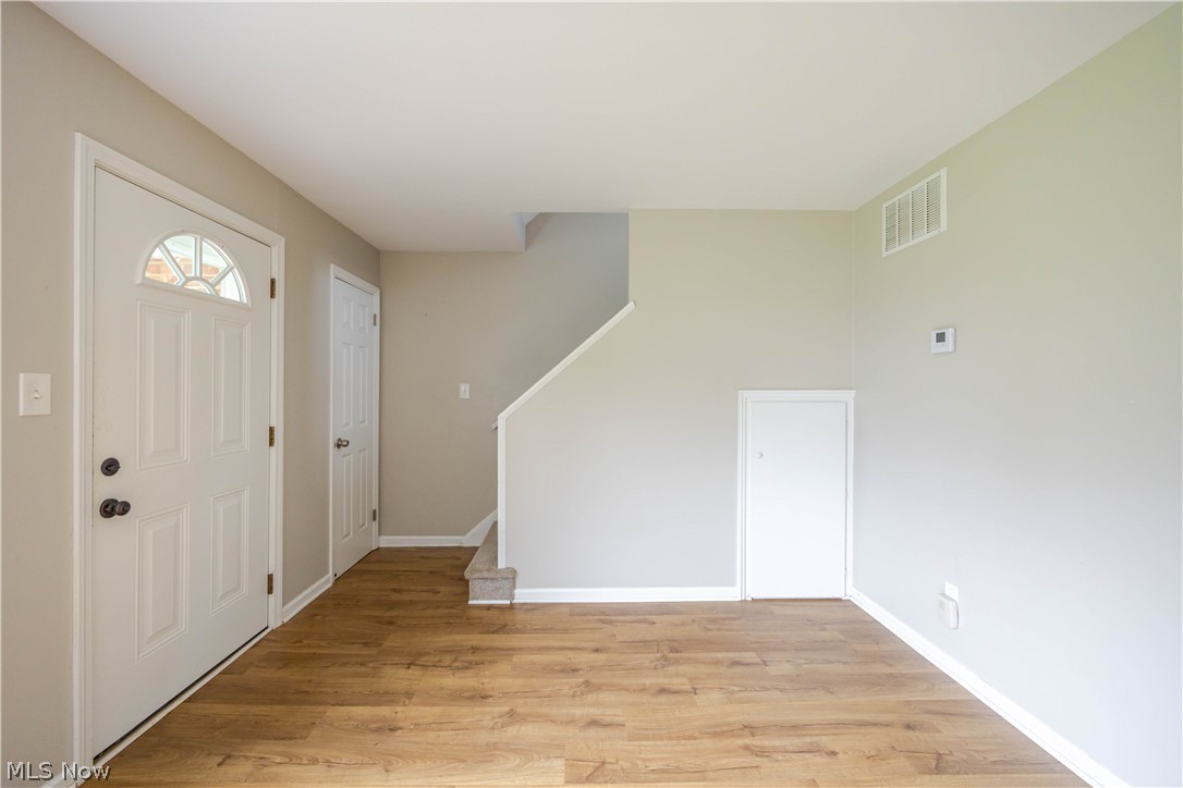 10366 Manorford Drive Parma Heights OH 44130