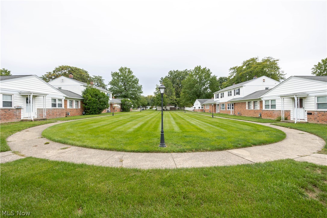 10366 Manorford Drive Parma Heights OH 44130