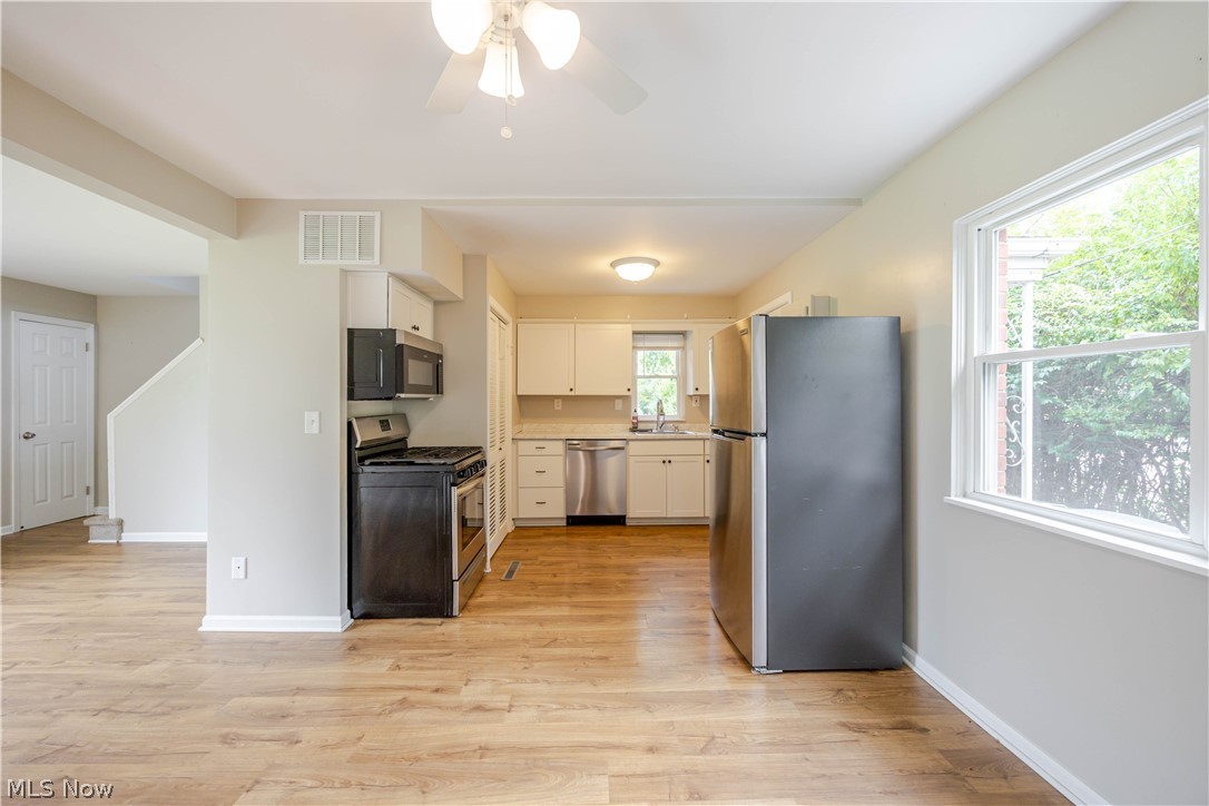 10366 Manorford Drive Parma Heights OH 44130
