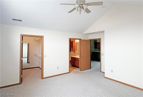 4216 Tannybrooke Lane NW Canton OH 44718