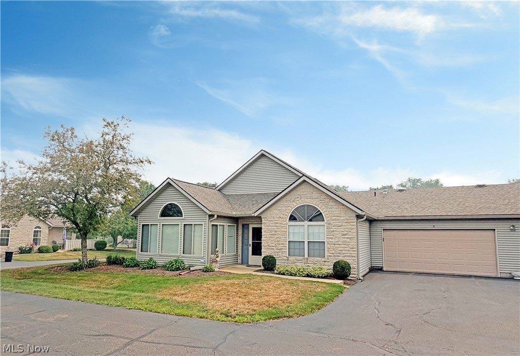 4216 Tannybrooke Lane NW Canton OH 44718