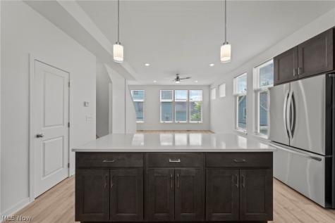 1924 W 47th Avenue Cleveland OH 44102