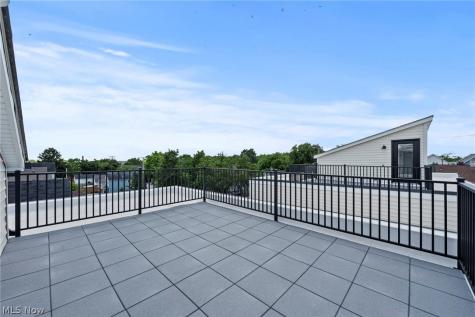 1924 W 47th Avenue Cleveland OH 44102