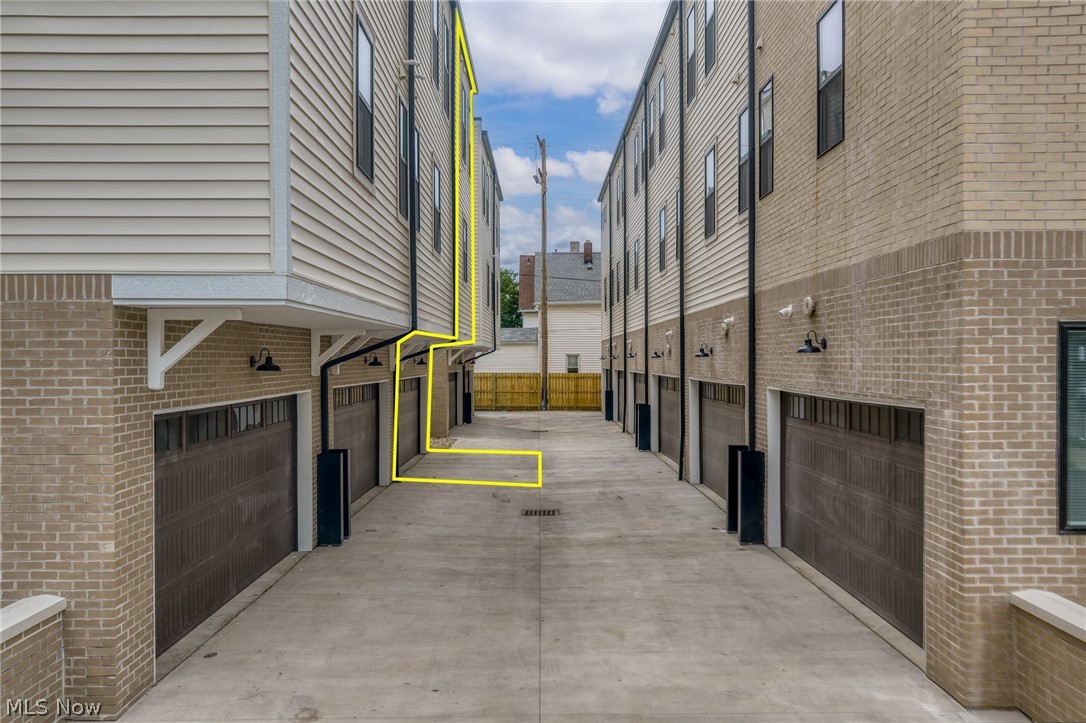 1924 W 47th Avenue Cleveland OH 44102