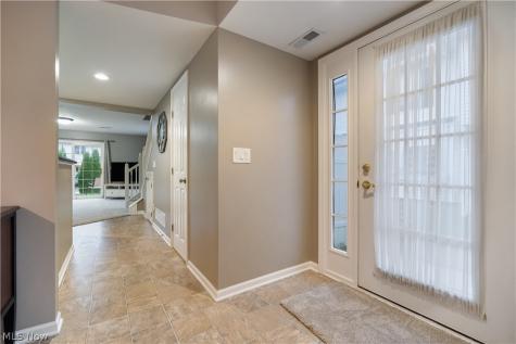 132 Sand Court Fairlawn OH 44333