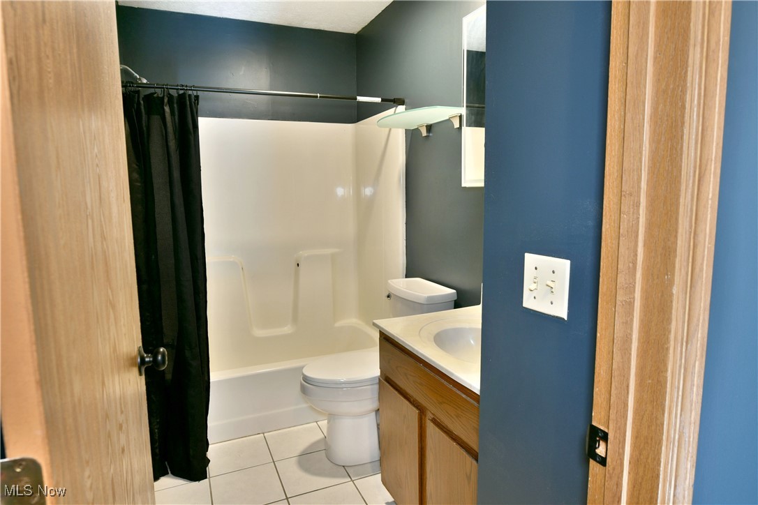 3224 Woodland Trail Cortland OH 44410