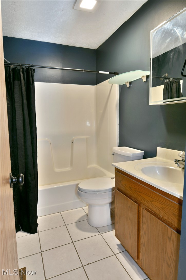 3224 Woodland Trail Cortland OH 44410