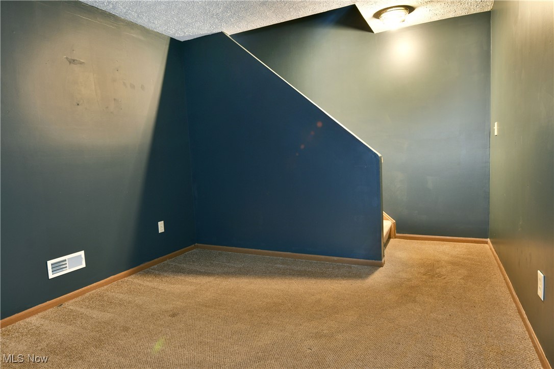 3224 Woodland Trail Cortland OH 44410