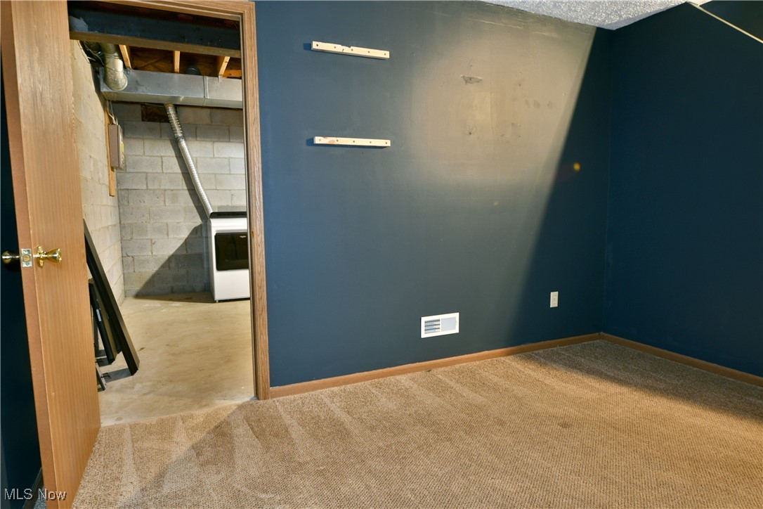 3224 Woodland Trail Cortland OH 44410