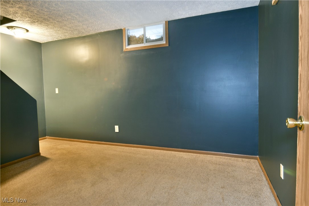 3224 Woodland Trail Cortland OH 44410