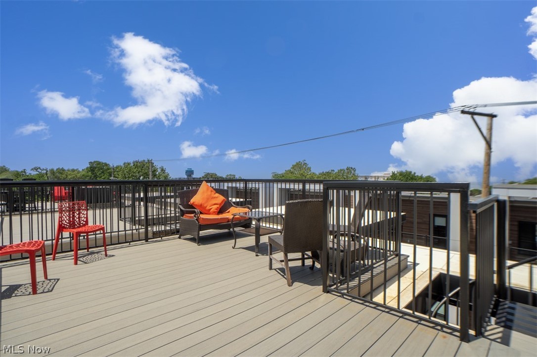 3109 Vine Court Cleveland OH 44113