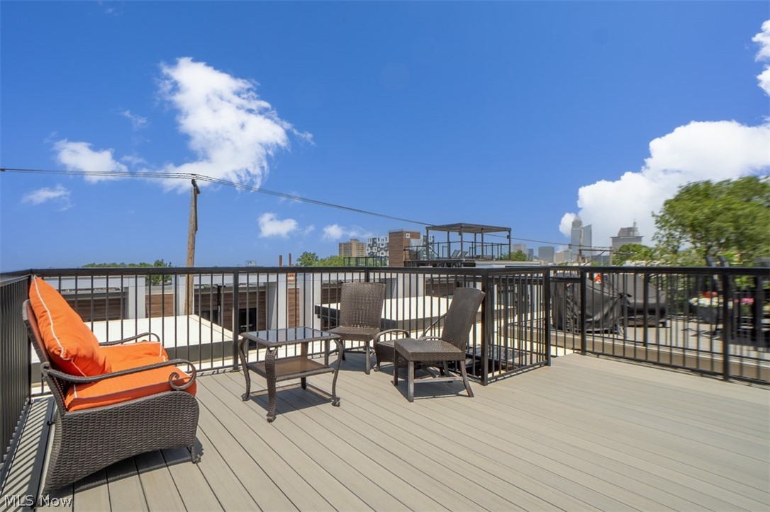 3109 Vine Court Cleveland OH 44113