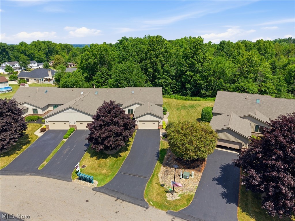 1451 Tripodi Circle Niles OH 44446