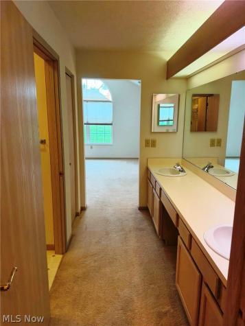 2040 Whippoorwill Lane Mansfield OH 44906