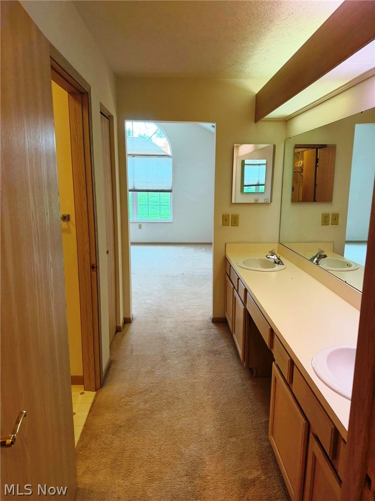 2040 Whippoorwill Lane Mansfield OH 44906