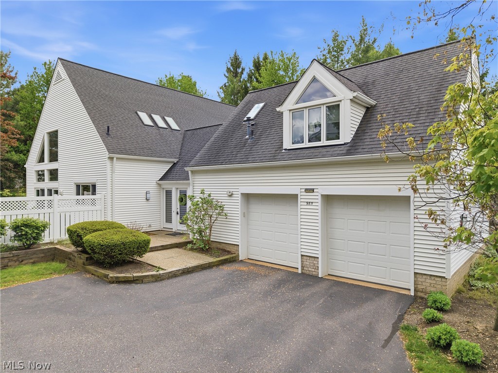985 Goldenrod Trail Aurora OH 44202