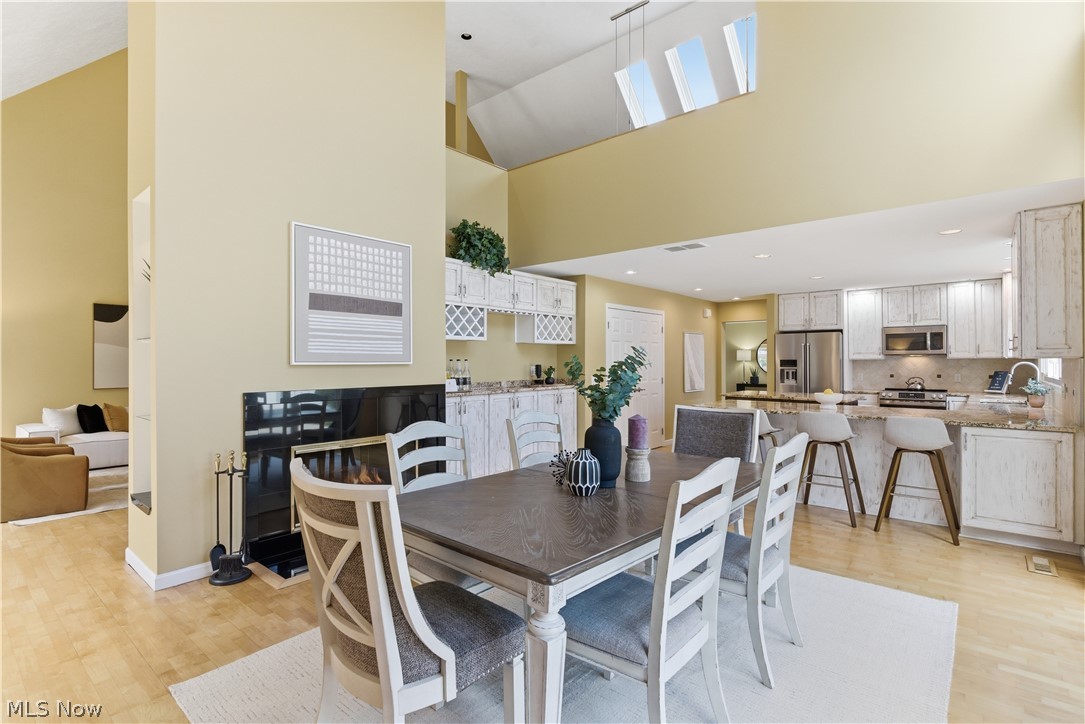 985 Goldenrod Trail Aurora OH 44202