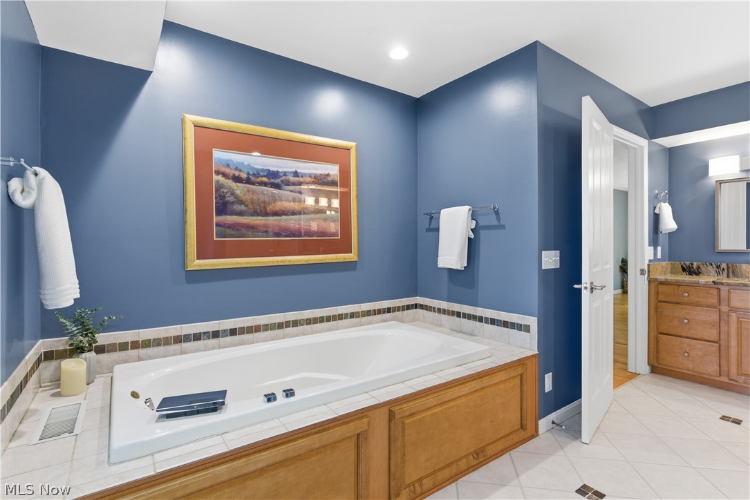 985 Goldenrod Trail Aurora OH 44202