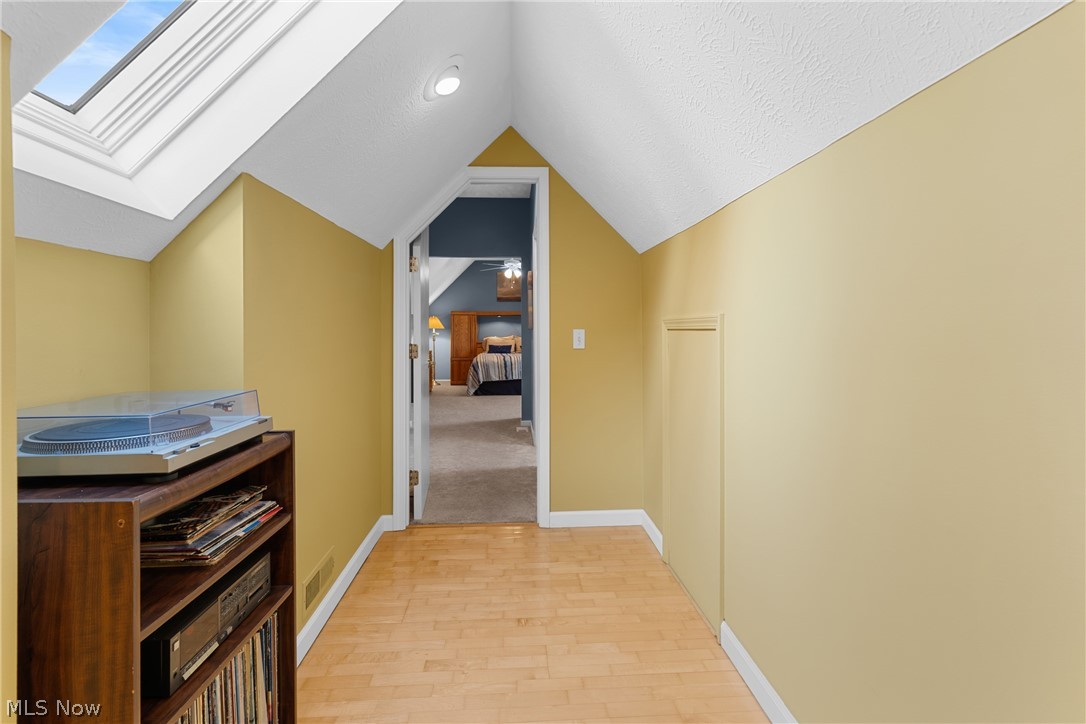 985 Goldenrod Trail Aurora OH 44202