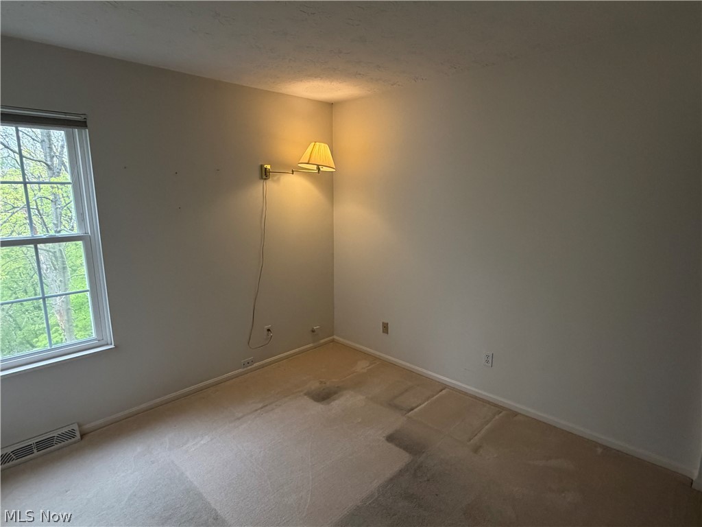 612 Trevitt Circle W Euclid OH 44143