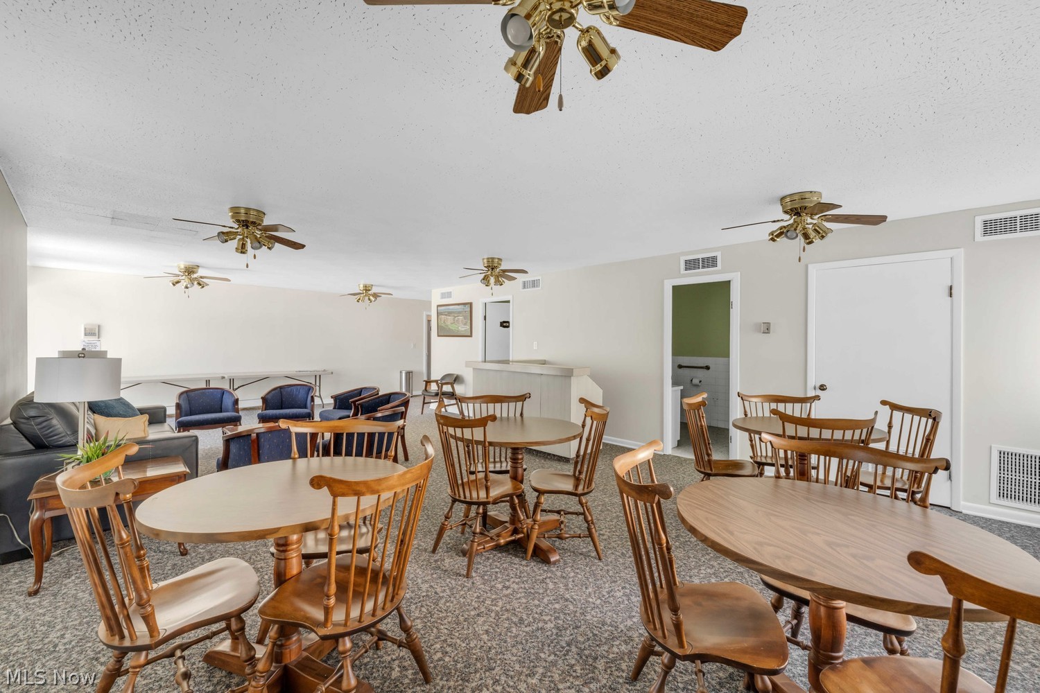 2159 Wooster Road Rocky River OH 44116