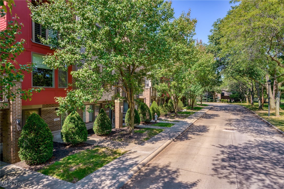 1417 Slate Court Cleveland Heights OH 44118