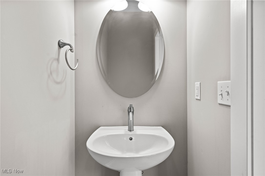 1417 Slate Court Cleveland Heights OH 44118