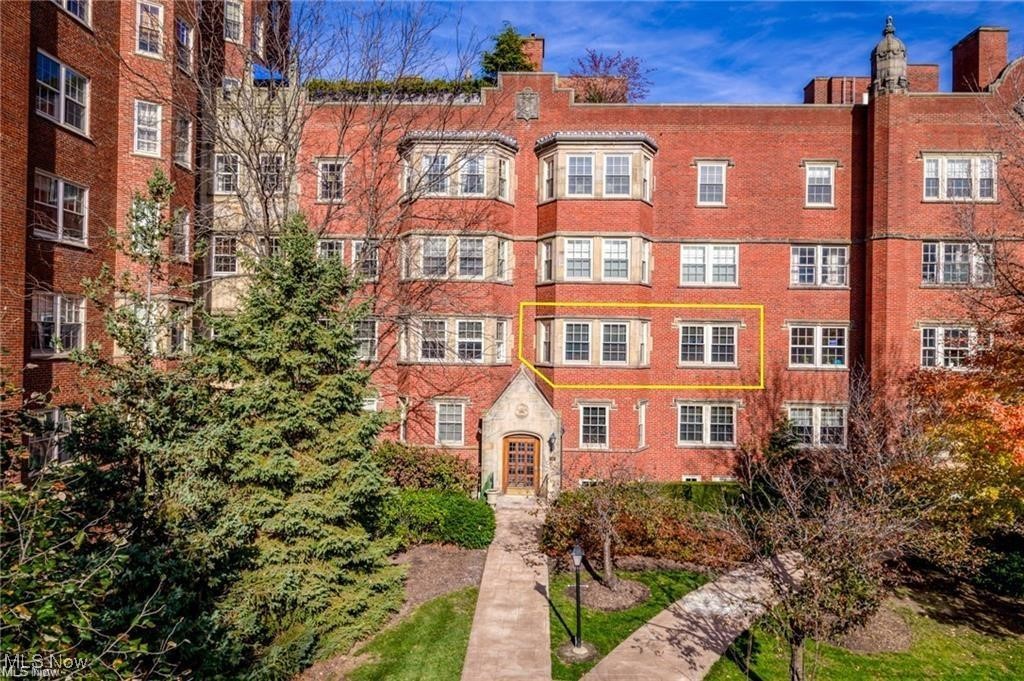 13605 Shaker Boulevard Cleveland OH 44120