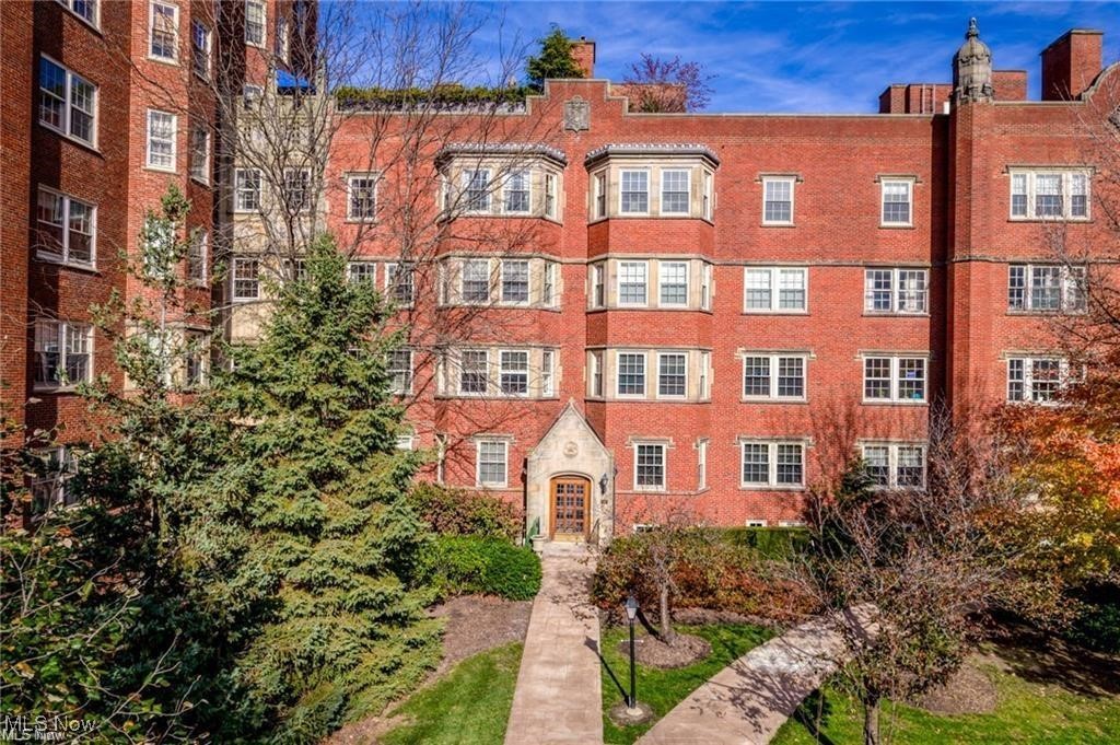 13605 Shaker Boulevard Cleveland OH 44120