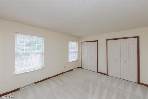 5111 Rockport Cove Stow OH 44224