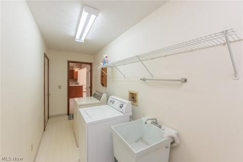 5111 Rockport Cove Stow OH 44224