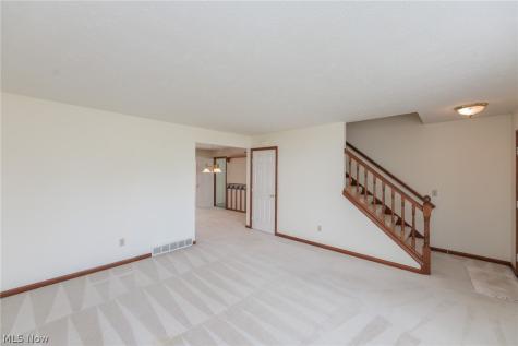 5111 Rockport Cove Stow OH 44224