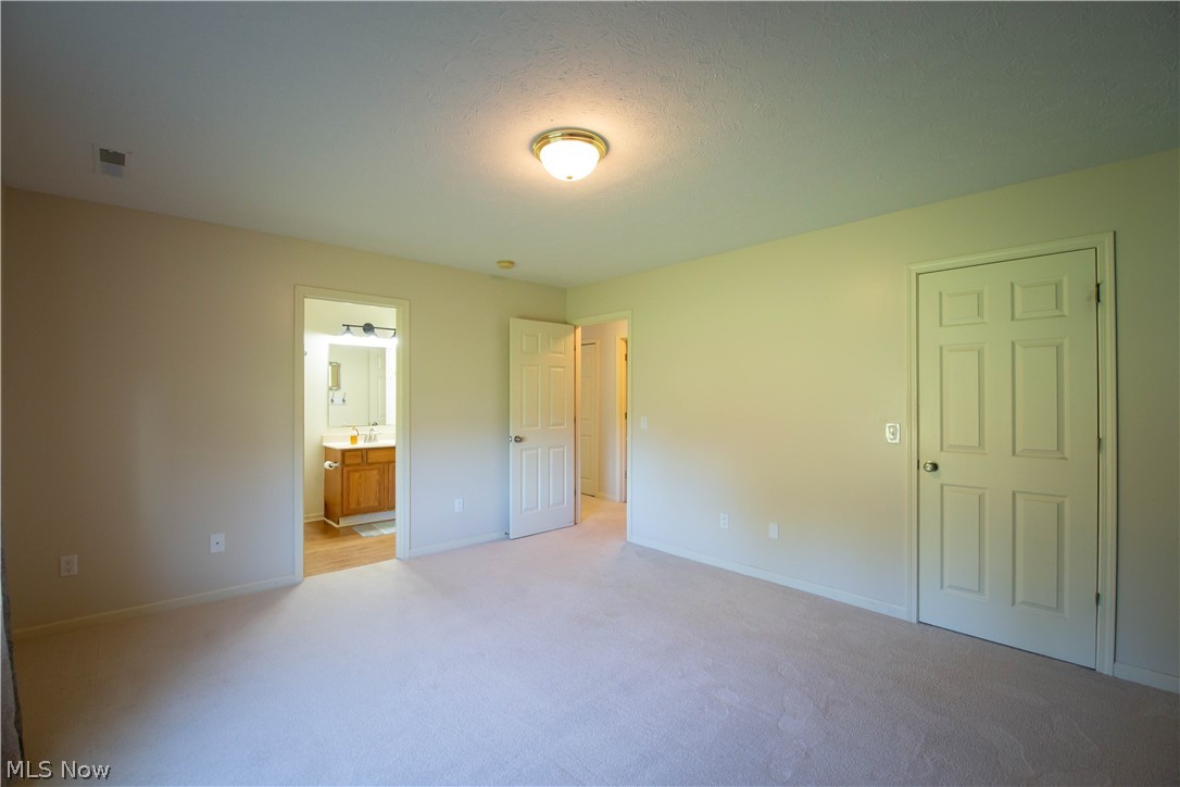 5341 Treeview Circle Kent OH 44240