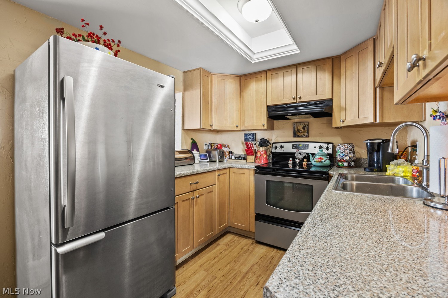230 Deepwood Drive Wadsworth OH 44281